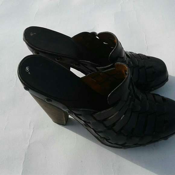 Nine West Vintage Collection Studded Clogs - Picture 4 of 6